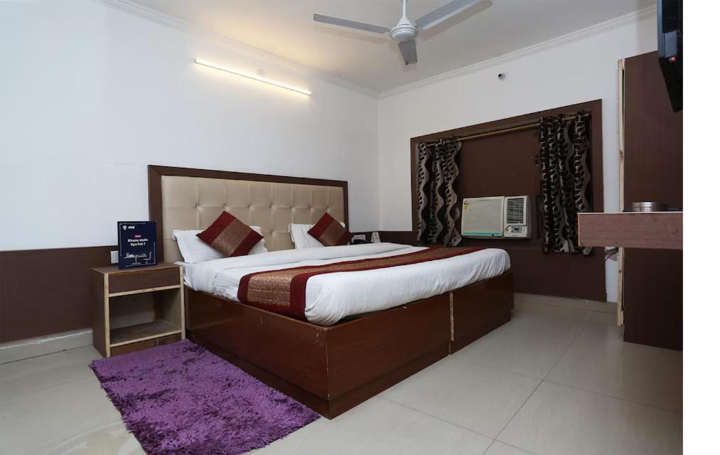 Vishal Hotel By Comfort Rooms Nuova Delhi Esterno foto