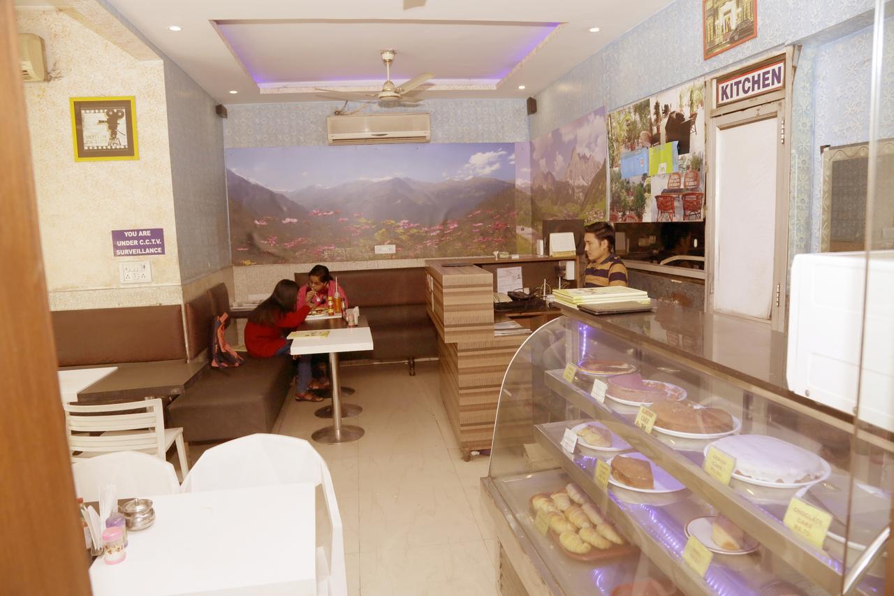 Vishal Hotel By Comfort Rooms Nuova Delhi Esterno foto